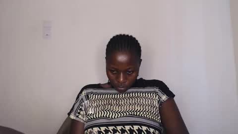 Snapshot of mellanin_pretty_ chatting on 7, 12, 2024 . online show from 7, 12, 2024