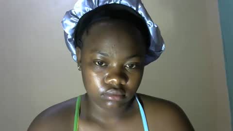 Snapshot of mellcy chatting on 17, 1, 2025 mell online show from 17, 1, 2025