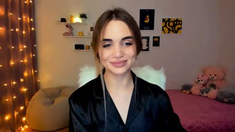 Tessa online show from 9, 12, 2024