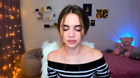 Tessa online show from 16, 12, 2024