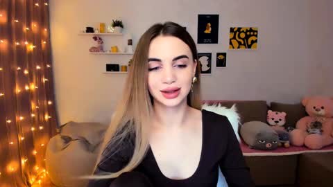 Tessa online show from 18, 12, 2024
