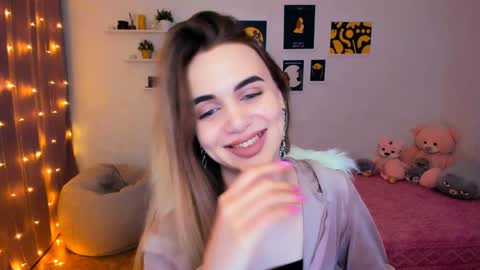 Tessa online show from 28, 1, 2025