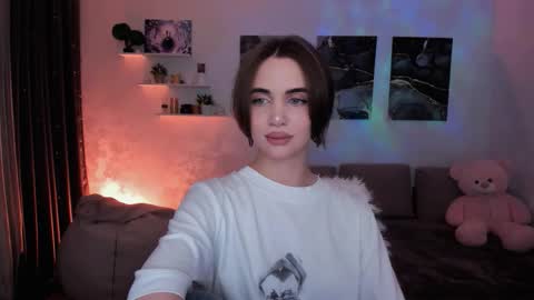 Snapshot of mellifluoustess chatting on 20, 11, 2025 Tessa online show from 20, 11, 2025