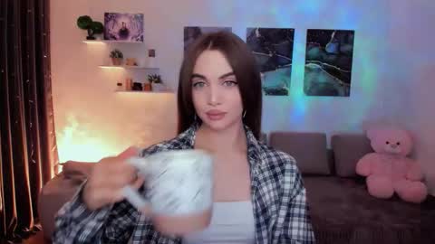 Snapshot of mellifluoustess chatting on 14, 12, 2025 Tessa online show from 14, 12, 2025