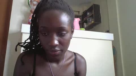 mellisagal online show from 25, 2, 2026