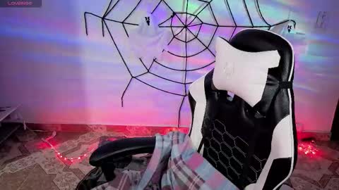 Snapshot of mellody_gho chatting on 29, 10, 2025 mellody online show from 29, 10, 2025