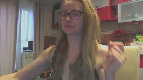 Melly online show from 15, 1, 2025