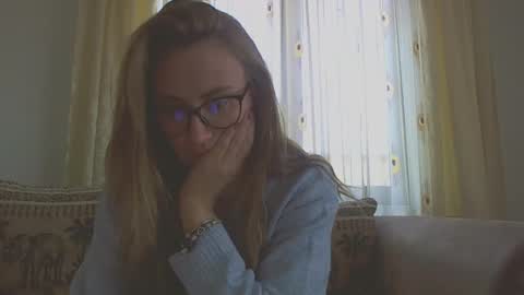 Melly online show from 17, 1, 2025