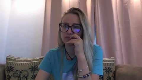 Melly online show from 26, 5, 2026
