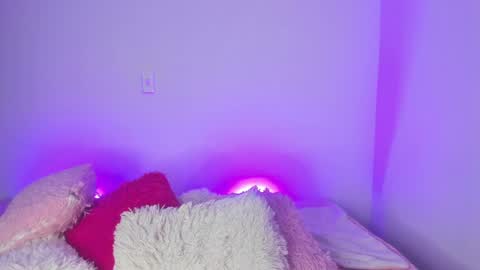    online show from 19, 2, 2025