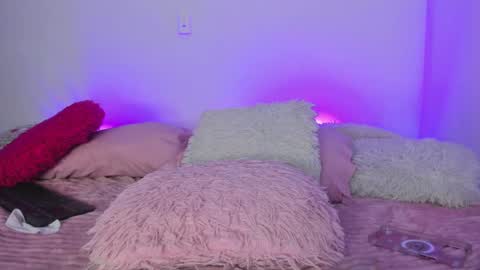    online show from 9, 3, 2025