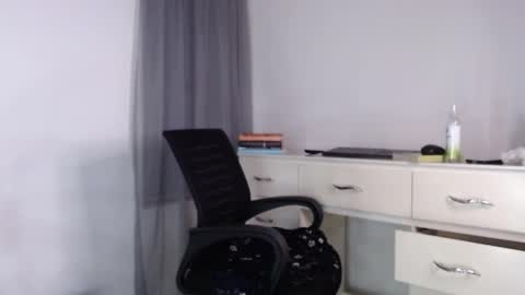 Snapshot of melody_bleir chatting on 26, 11, 2025 Melody online show from 26, 11, 2025