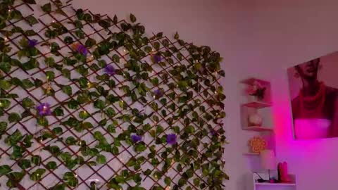 Snapshot of melody_cute10 chatting on 29, 4, 2026 melody_cute10 online show from 29, 4, 2026
