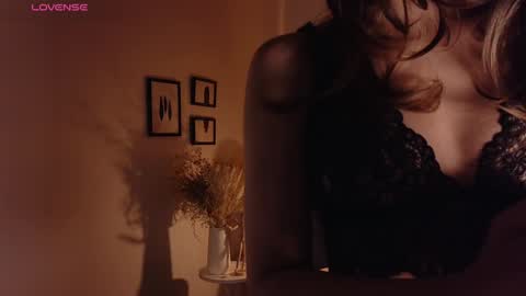 melody  online show from 12, 1, 2025