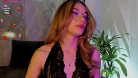 melodylanee online show from 31, 10, 2025