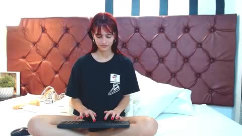 Snapshot of melodymansson chatting on 7, 3, 2025 Luisa Castro online show from 7, 3, 2025