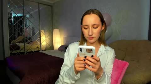 Snapshot of melodyoflovee chatting on 25, 1, 2025 Kaylie online show from 25, 1, 2025