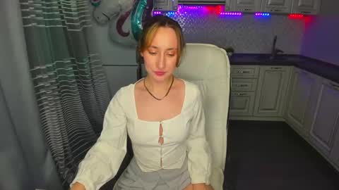 Snapshot of melodyoflovee chatting on 6, 2, 2025 Kaylie online show from 6, 2, 2025