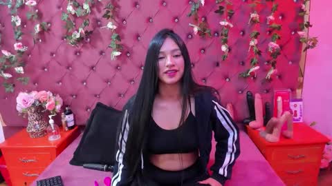 Melodysmithass online show from 23, 11, 2025