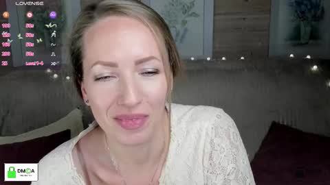 Melody My schedule this week  Wednesday Thursday Sunday online show from 16, 11, 2025