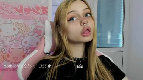 Snapshot of melonipinkbb chatting on 7, 5, 2026 MELONI online show from 7, 5, 2026