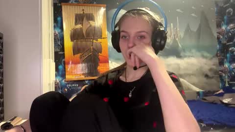 Hi Im Aria 18 years old online show from 3, 11, 2025