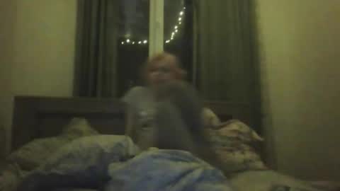 Snapshot of melted_l chatting on 1, 10, 2025 krinzhulya online show from 1, 10, 2025