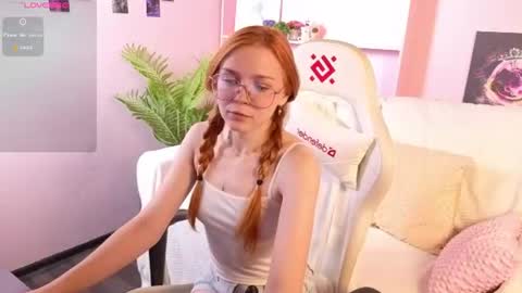 memymee_ online show from 11, 7, 2026