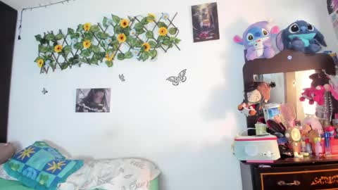Princess Mensia online show from 9, 6, 2026