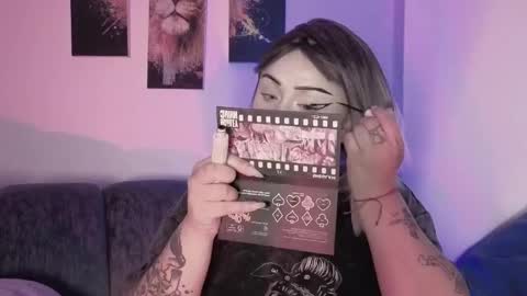 Snapshot of meow_boo chatting on 6, 5, 2026 Aruz online show from 6, 5, 2026