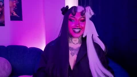 Snapshot of meow_boo chatting on 8, 5, 2026 Aruz online show from 8, 5, 2026