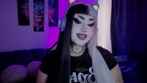 Snapshot of meow_boo chatting on 12, 5, 2026 Aruz online show from 12, 5, 2026