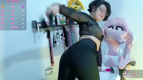 Snapshot of meow_cat4 chatting on 24, 6, 2026 Cata online show from 24, 6, 2026
