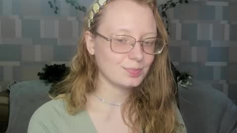 Snapshot of meowcr chatting on 25, 4, 2026 meowcr online show from 25, 4, 2026
