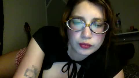 Snapshot of meowkillah chatting on 1, 12, 2025 MEOW KILLAH online show from 1, 12, 2025