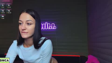  NIKKY  STIVE     Every day from 1000  to 200  EST time. online show from 19, 9, 2025