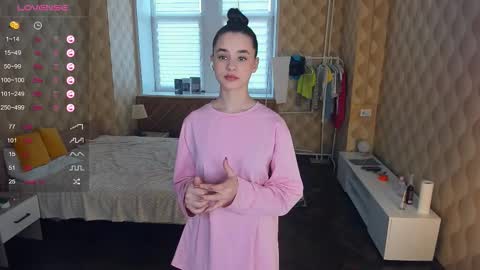 Julie online show from 1, 11, 2025