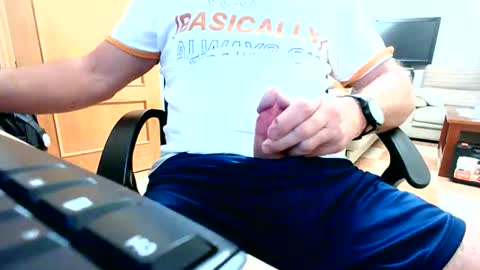 Snapshot of merce1972 chatting on 25, 10, 2025 merce1972 online show from 25, 10, 2025