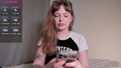 mercedescutee online show from 25, 1, 2025