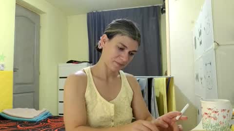 Snapshot of merciylove chatting on 18, 12, 2025 Miss Helena online show from 18, 12, 2025