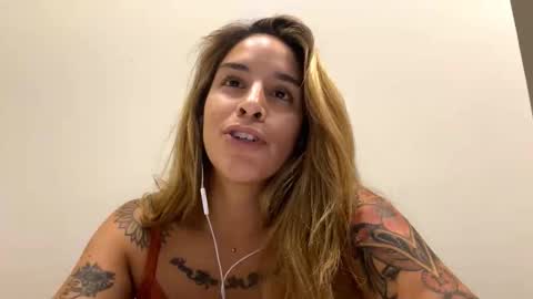 Snapshot of mercynarez chatting on 4, 3, 2026 mercynarez online show from 4, 3, 2026