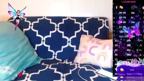 Snapshot of mereleona chatting on 28, 4, 2026 Mereleona online show from 28, 4, 2026