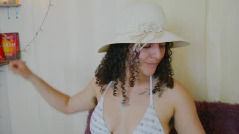 Merida Bell online show from 24, 12, 2024