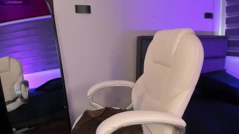 Merida  online show from 17, 2, 2025