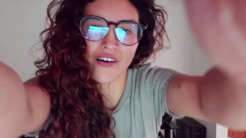 Snapshot of meridafaux_ chatting on 2, 2, 2026 Merida online show from 2, 2, 2026