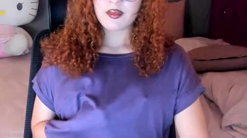 laura 3 i am independent model online show from 13, 2, 2026