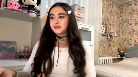 Enni online show from 1, 12, 2025