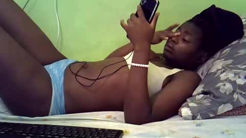Snapshot of merlin_queen chatting on 16, 2, 2025 merlin_queen online show from 16, 2, 2025