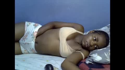 Snapshot of merlin_queen chatting on 19, 9, 2025 merlin_queen online show from 19, 9, 2025