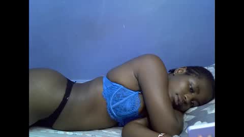 Snapshot of merlin_queen chatting on 23, 9, 2025 merlin_queen online show from 23, 9, 2025
